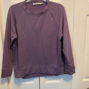 Women’s Size L Contemporaine sweatshirt